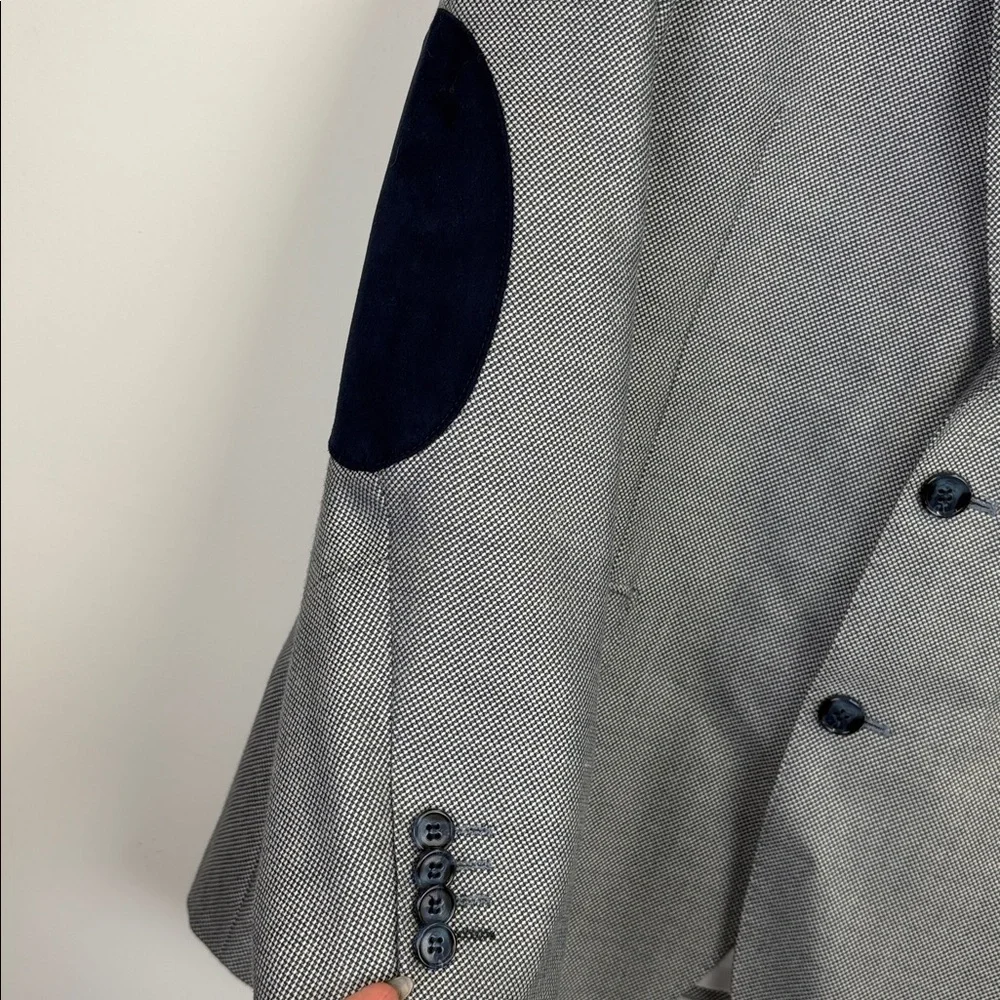 Giovanni Bresciani gray and Blue Blazer with Navy Elbow Patches/ Size 44R